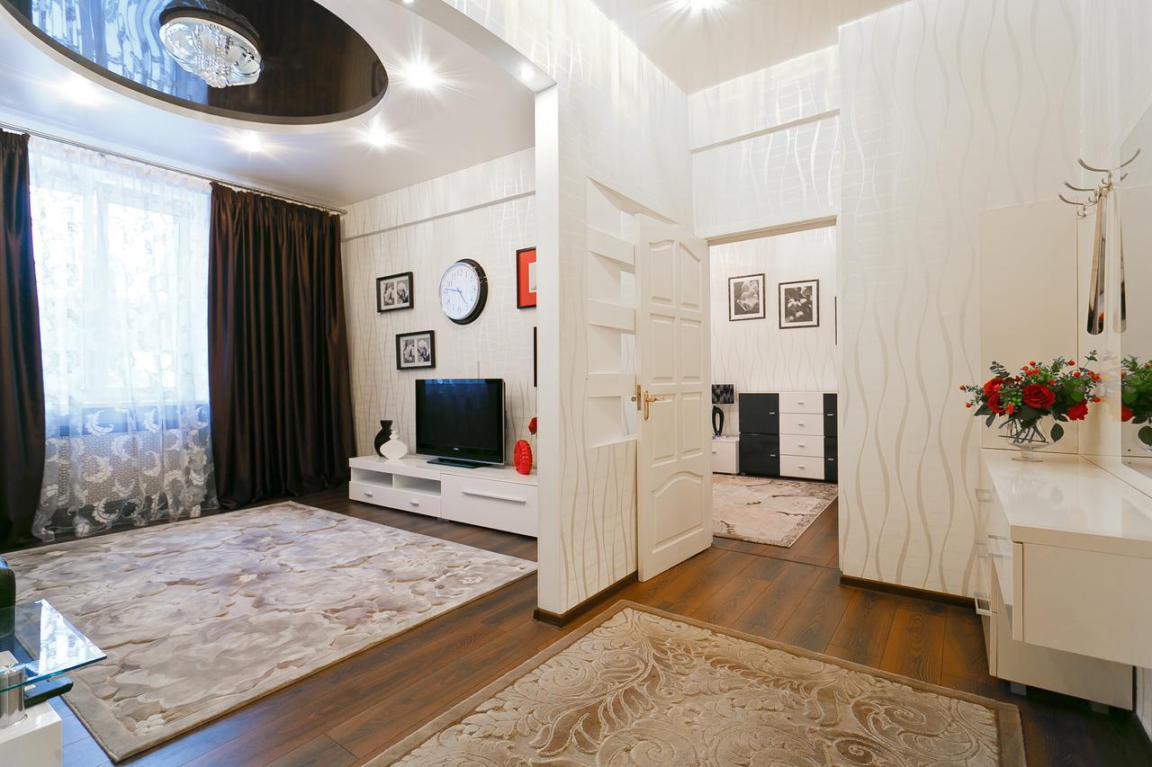 Flatcomfort Nezavisimosti 44 Apartment Minsk Luaran gambar
